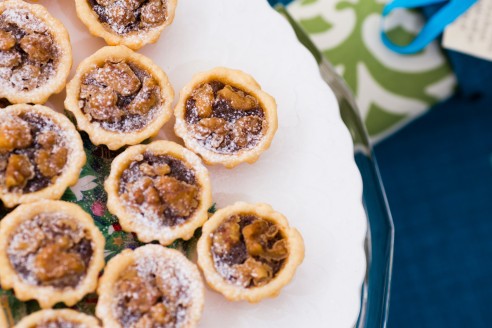 Sweet Temptations! Don't miss out on Editha's Way Cranberry Walnut Tartlets. Wherever you celebrate your Noche Buena these Cranberry Walnut Tartlets are just so handy and yummy!